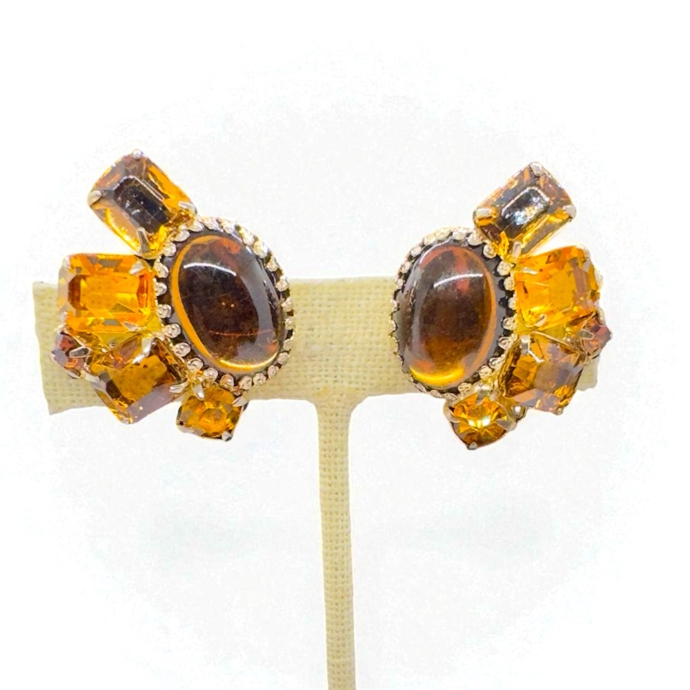 Vintage Root Beer Amber Glass Cabochon Clip On Earrings